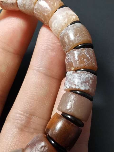 古玩雜項高古瑪瑙手鏈拍賣，當前價格5666元