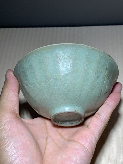 古玩陶瓷龍泉窯蓮瓣碗真品鑒賞圖
