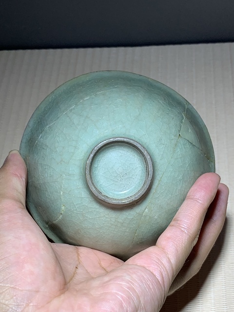 古玩陶瓷龍泉窯蓮瓣碗真品鑒賞圖