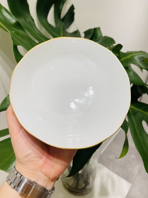 古玩陶瓷花蝶紋粉彩碗真品鑒賞圖
