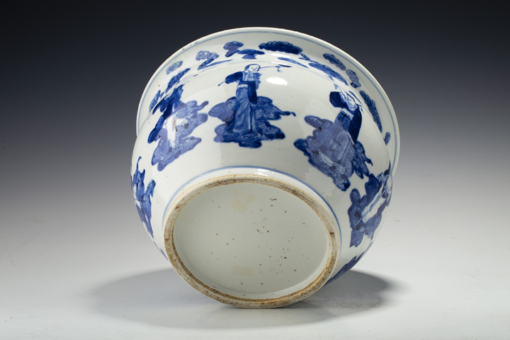 古玩陶瓷清晚·青花八仙人物紋羅漢爐
拍賣，當前價格0元