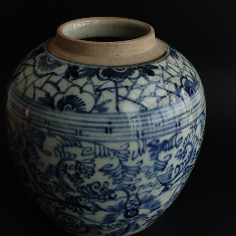 古玩陶瓷花卉紋青花罐拍賣,當(dāng)前價格900元