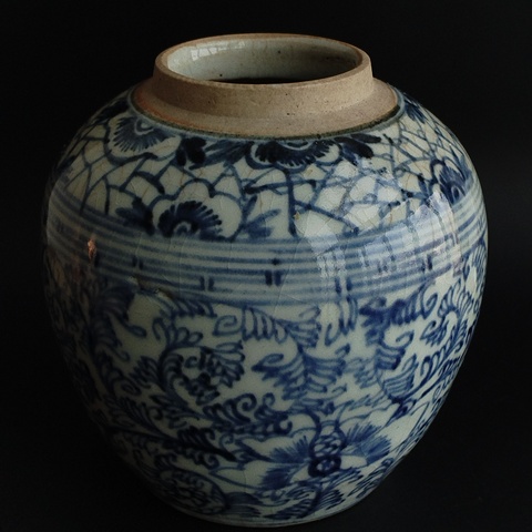 古玩陶瓷花卉紋青花罐拍賣,當(dāng)前價格900元