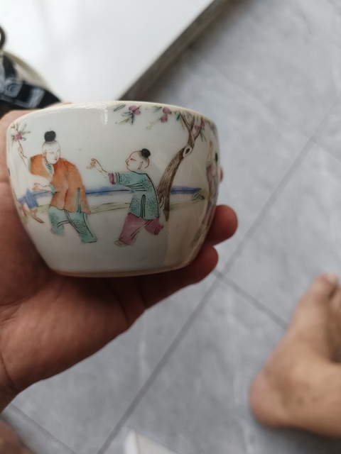古玩陶瓷粉彩嬰戲圖蓋缸真品鑒賞圖