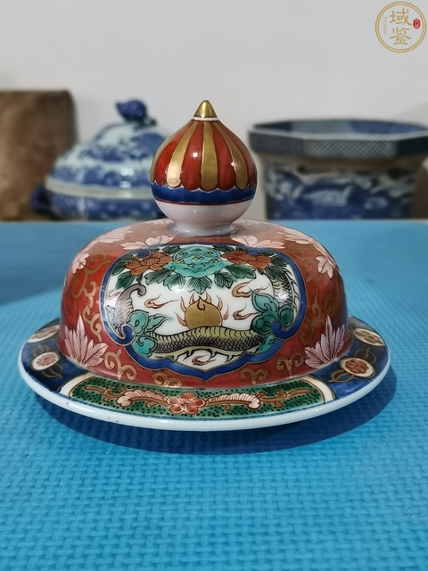 古玩陶瓷約創匯期之后日本粉彩花鳥紋蓋罐真品鑒賞圖