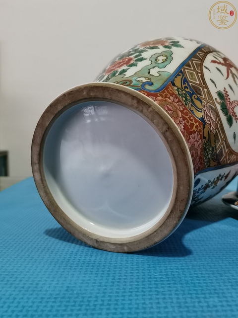 古玩陶瓷約創匯期之后日本粉彩花鳥紋蓋罐真品鑒賞圖