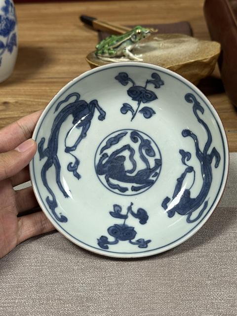 古玩陶瓷龍紋盤真品鑒賞圖