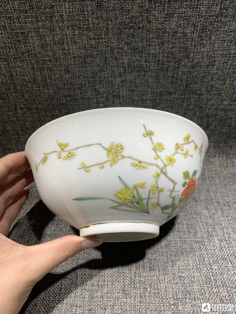 古玩陶瓷民國 粉彩花卉紋碗真品鑒賞圖