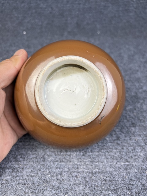 古玩陶瓷紫金釉碗真品鑒賞圖