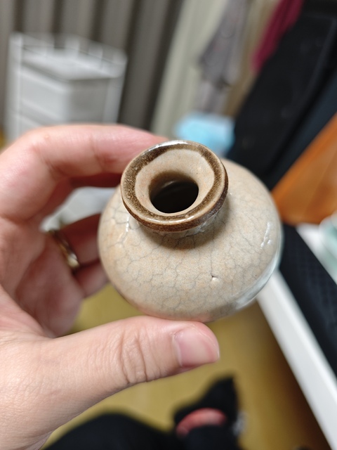 古玩陶瓷哥釉水盂真品鑒賞圖