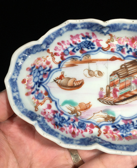 古玩陶瓷青花廣彩盤真品鑒賞圖