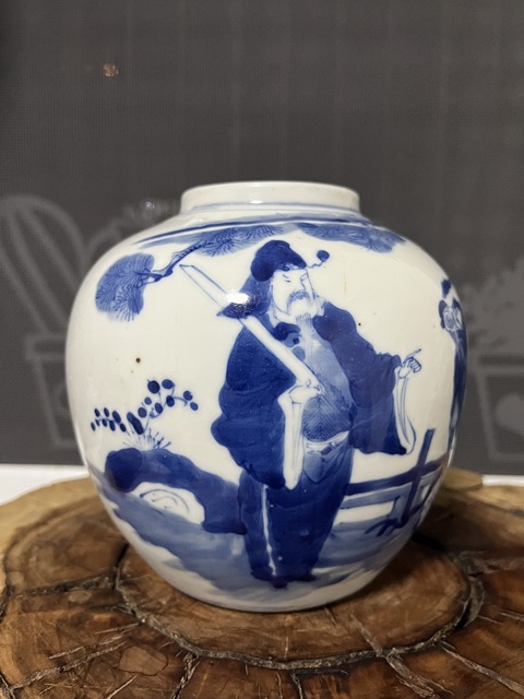 古玩陶瓷(保真卡)清晚·青花福祿壽三星人物紋罐拍賣,當前價格5888元
