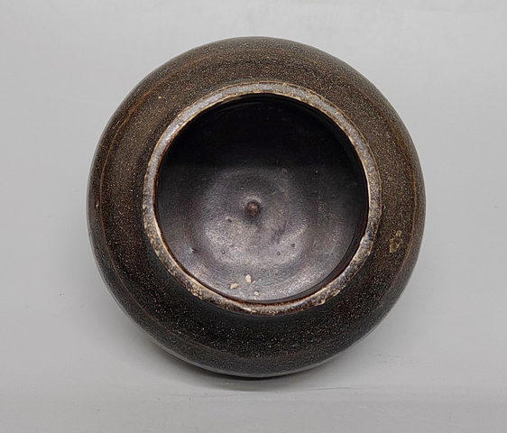 古玩陶瓷黑釉罐真品鑒賞圖