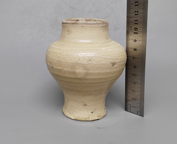 古玩陶瓷白釉罐真品鑒賞圖