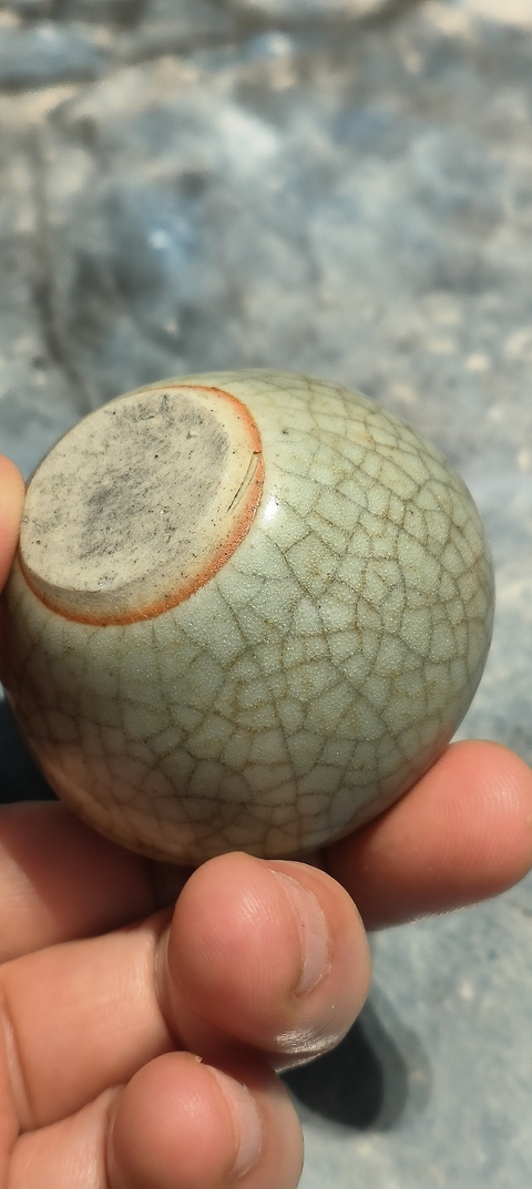 古玩陶瓷龍泉青瓷水盂真品鑒賞圖