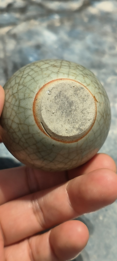 古玩陶瓷龍泉青瓷水盂真品鑒賞圖