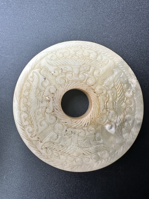 古玩玉器岫玉雕“獸面紋璧”真品鑒賞圖