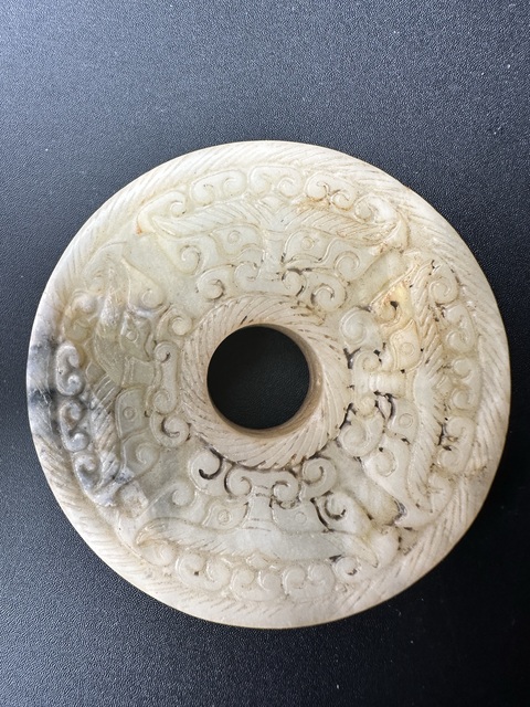 古玩玉器岫玉雕“獸面紋璧”真品鑒賞圖