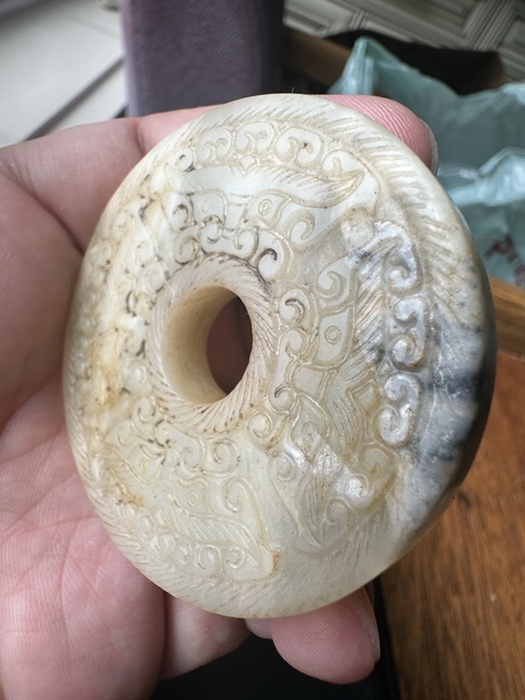 古玩玉器岫玉雕“獸面紋璧”真品鑒賞圖