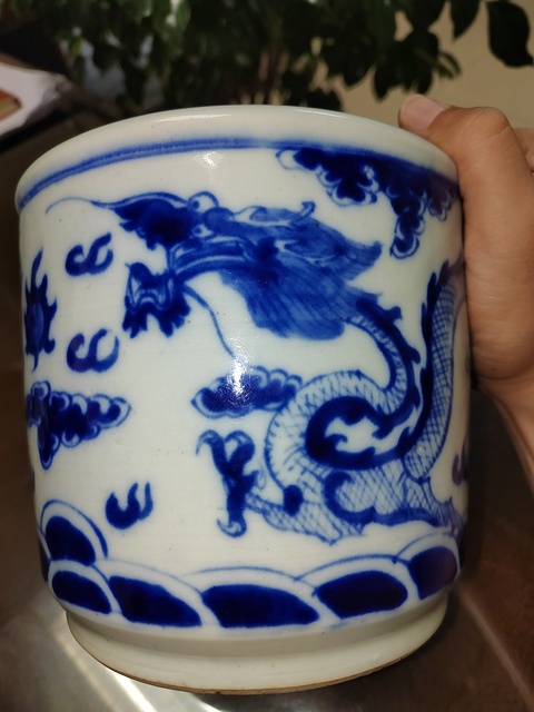 古玩陶瓷晚清青花龍紋香爐真品鑒賞圖