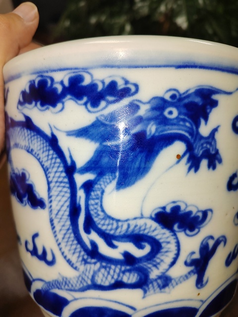 古玩陶瓷晚清青花龍紋香爐真品鑒賞圖