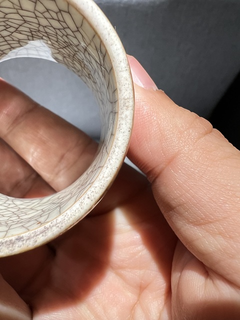 古玩陶瓷哥釉盞底托真品鑒賞圖