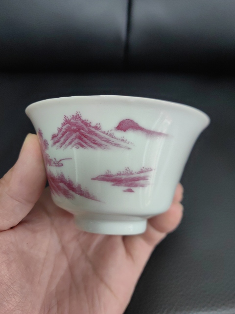 古玩陶瓷胭脂紅山水紋三才蓋碗拍賣,當(dāng)前價(jià)格1200元
