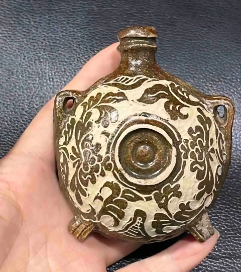 古玩陶瓷西夏花卉紋扁壺真品鑒賞圖