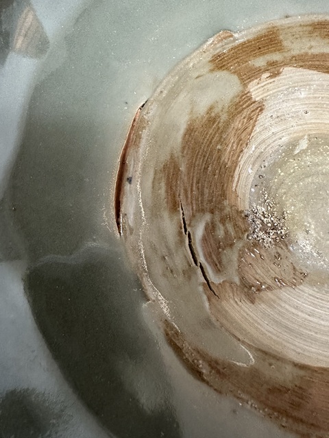 古玩陶瓷元龍泉窯八卦鼓釘三足爐拍賣,當前價格5800元