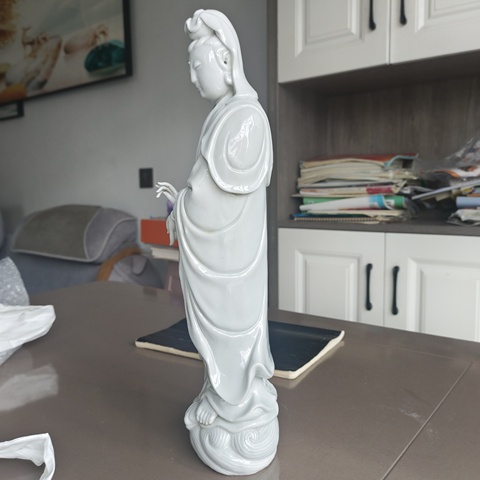 古玩陶瓷德化白瓷觀音菩薩造像真品鑒賞圖