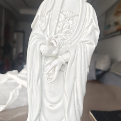 古玩陶瓷德化白瓷觀音菩薩造像真品鑒賞圖