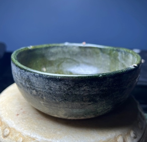 古玩陶瓷綠釉碗真品鑒賞圖