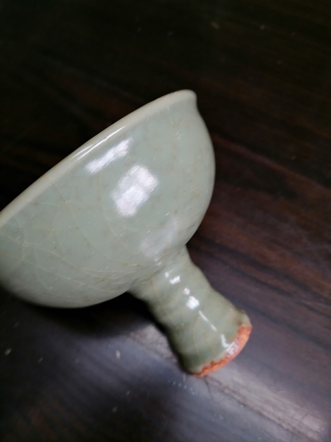 古玩陶瓷龍泉窯高足杯真品鑒賞圖