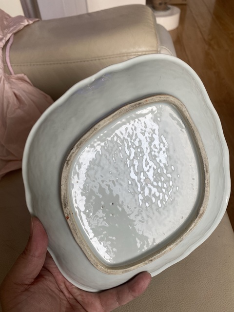 古玩陶瓷青花山水盤真品鑒賞圖