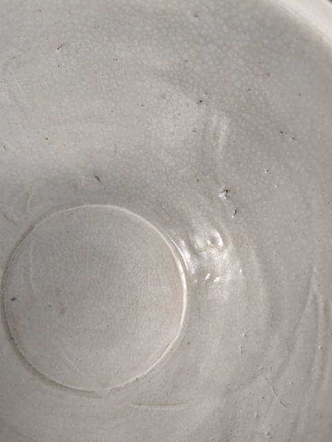 古玩陶瓷青白釉刻仰蓮紋碗真品鑒賞圖