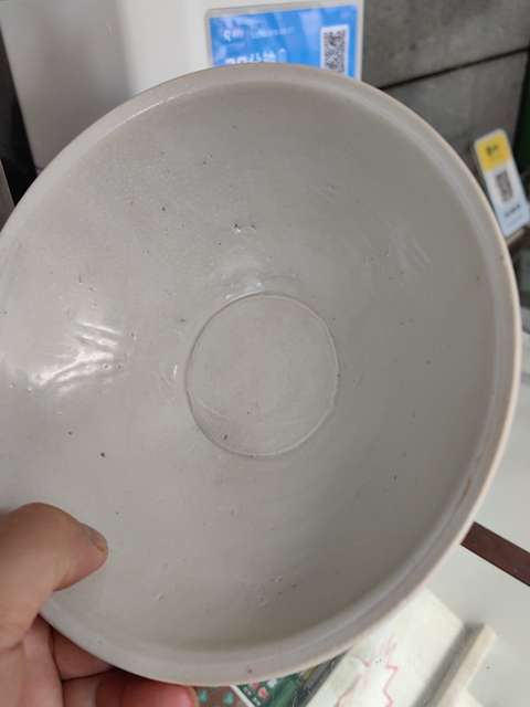 古玩陶瓷青白釉刻仰蓮紋碗真品鑒賞圖
