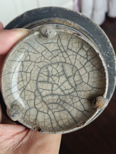 古玩陶瓷哥釉油燈真品鑒賞圖