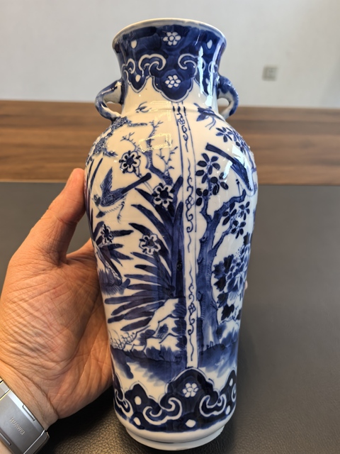 古玩陶瓷青花花鳥紋象耳尊真品鑒賞圖