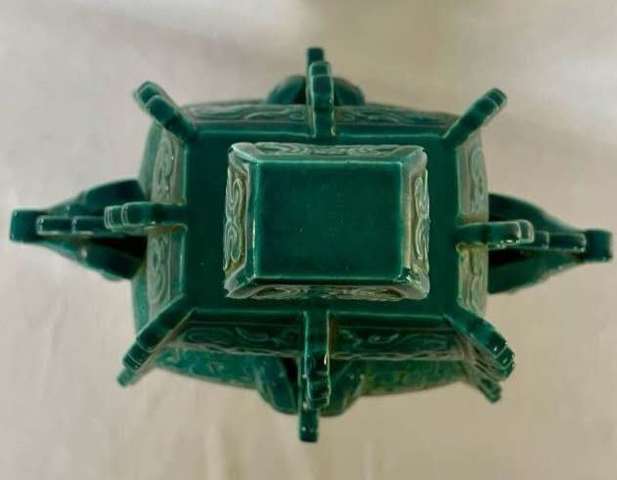 古玩陶瓷雙環耳蓋罐真品鑒賞圖