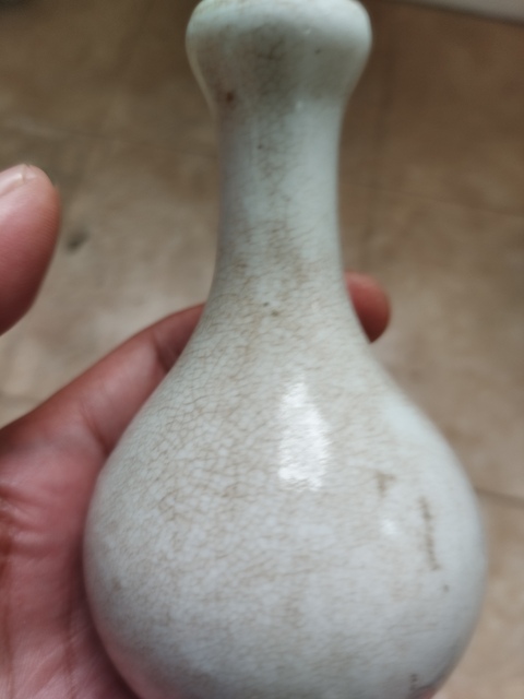 古玩陶瓷哥釉蒜頭瓶真品鑒賞圖