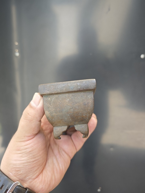 古玩銅器銅爐 方馬槽爐真品鑒賞圖