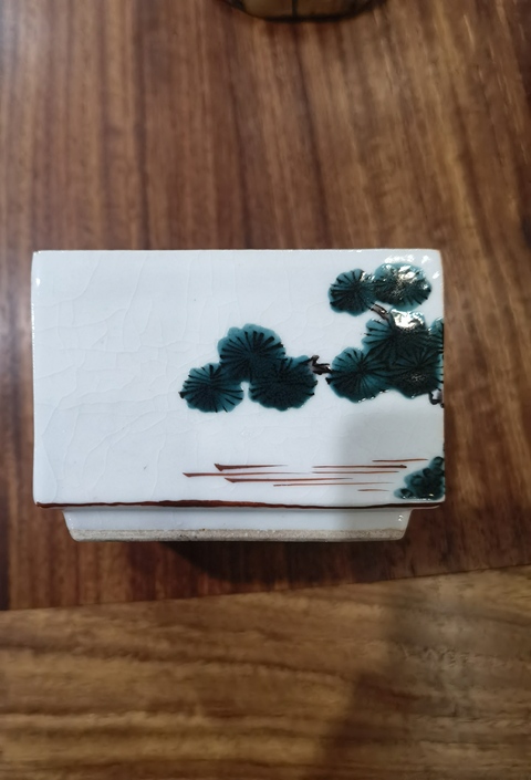 古玩陶瓷五彩四方香薰?fàn)t真品鑒賞圖