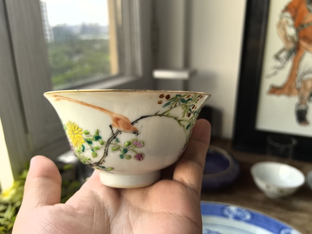 古玩陶瓷淺絳彩花鳥紋茶碗真品鑒賞圖