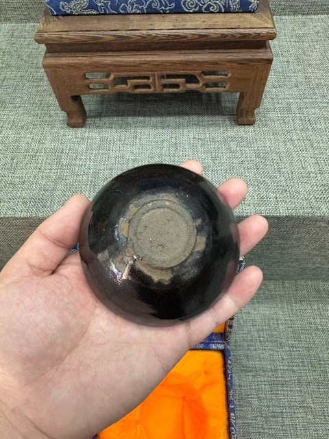 古玩陶瓷宋建窯黑釉盞真品鑒賞圖