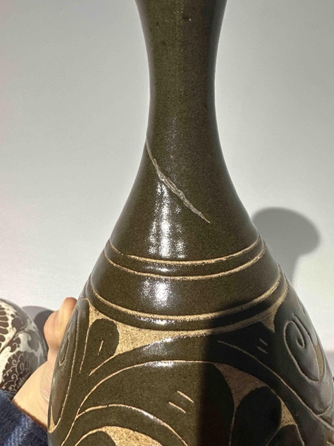 古玩陶瓷宋金黑釉剃刻玉壺春真品鑒賞圖