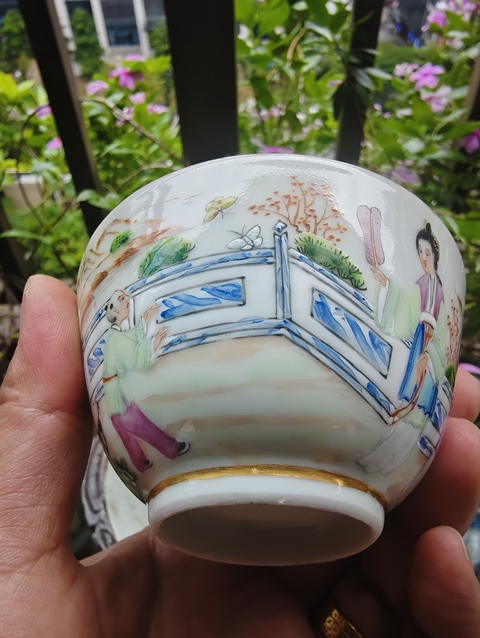 古玩陶瓷咸豐廣彩茶圓真品鑒賞圖