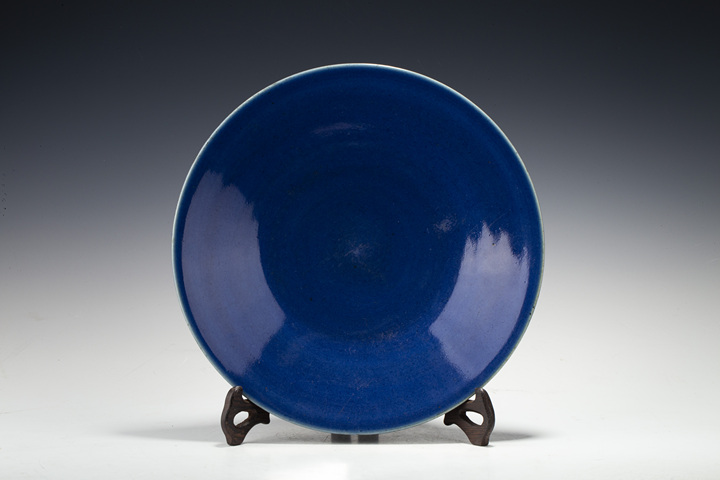 古玩陶瓷清中晚·霽藍釉盤真品鑒賞圖