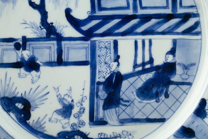 古玩陶瓷清康熙·青花教子圖折沿盤真品鑒賞圖