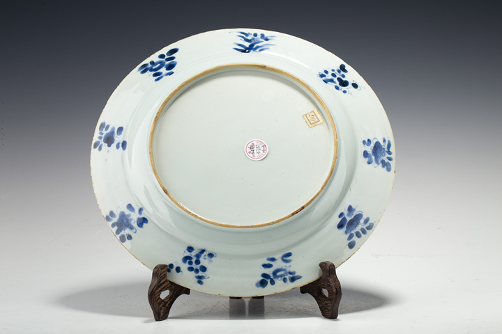 古玩陶瓷清康熙·青花教子圖折沿盤真品鑒賞圖