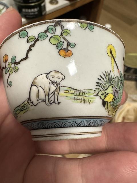 古玩陶瓷人物杯盤真品鑒賞圖